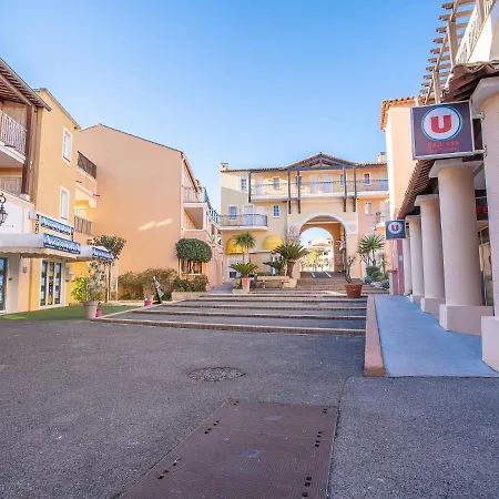 Le Village - C5 235 By Interhome