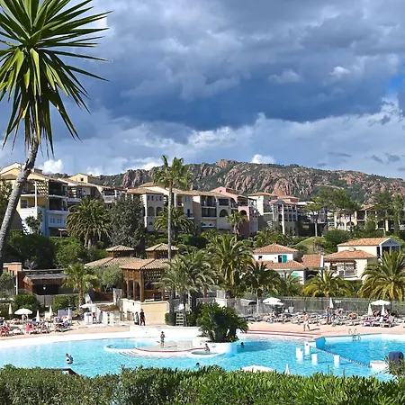 Le Village - C5 235 By Interhome *
